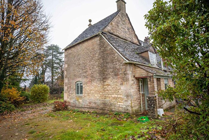2 Bedroom Cottage To Rent In Park Terrace, Windmill Road, Minchinhampton, GL6