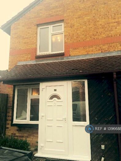 1 Bedroom Semi-Detached House To Rent In Coe Avenue, London, SE25