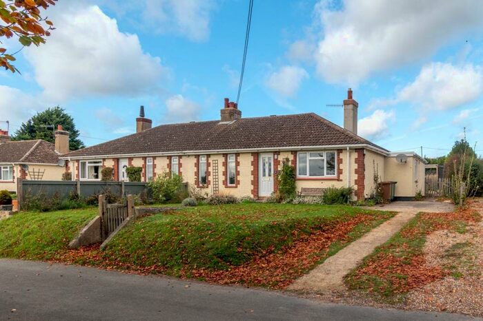 2 Bedroom Semi-Detached Bungalow For Sale In St Peters Road, Little Walsingham, NR22