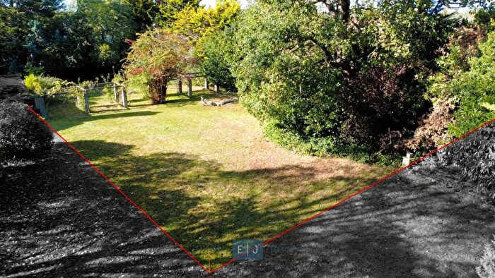 5 Bedroom Land For Sale In Plot, Traps Hill, Loughton, IG10