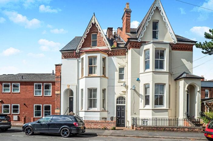 7 Bedroom House To Rent In Union Road, Leamington Spa, CV32