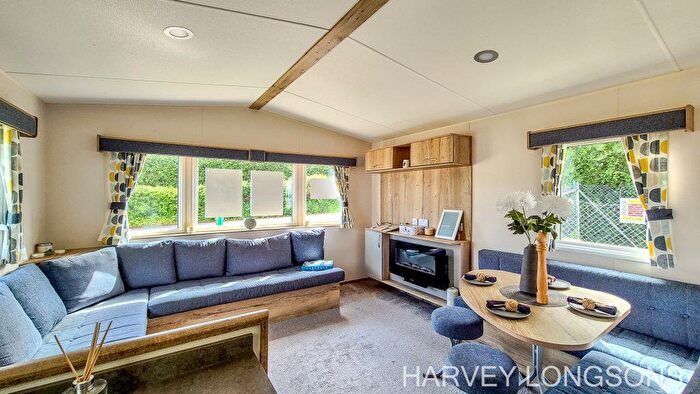 2 Bedroom Park Home For Sale In Wood Farm Holiday Park, DT6