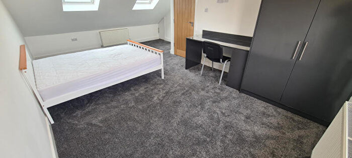 1 Bedroom Terraced House To Rent In Gipsy Lane **Available Now**, OX3