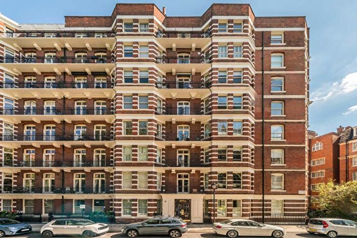 2 Bedroom Flat To Rent In Ashley Gardens, Westminster, SW1P