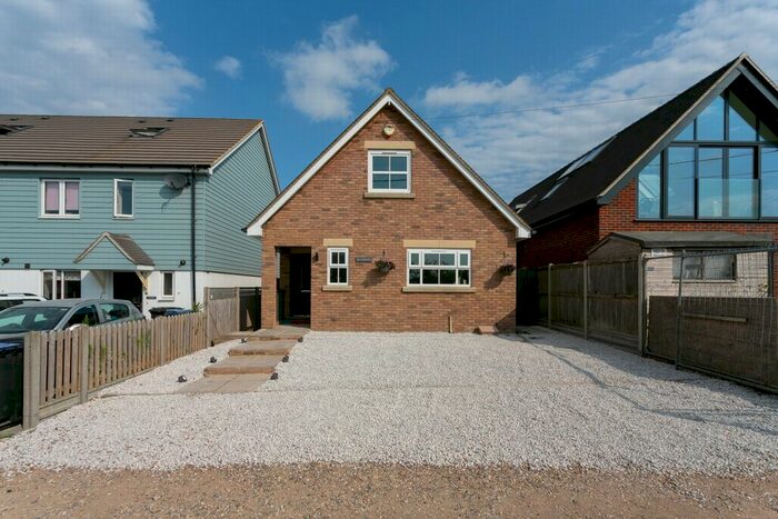 3 Bedroom Detached House To Rent In Rayham Road, Whitstable, CT5