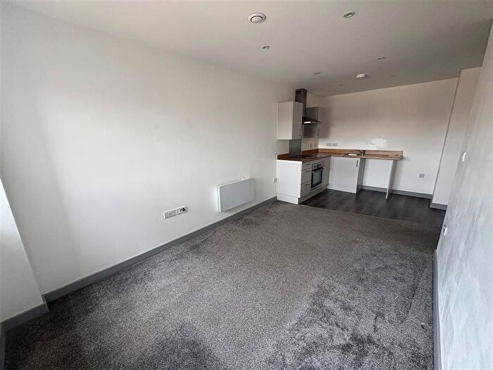 1 Bedroom Flat To Rent In Waterdale, Doncaster, DN1