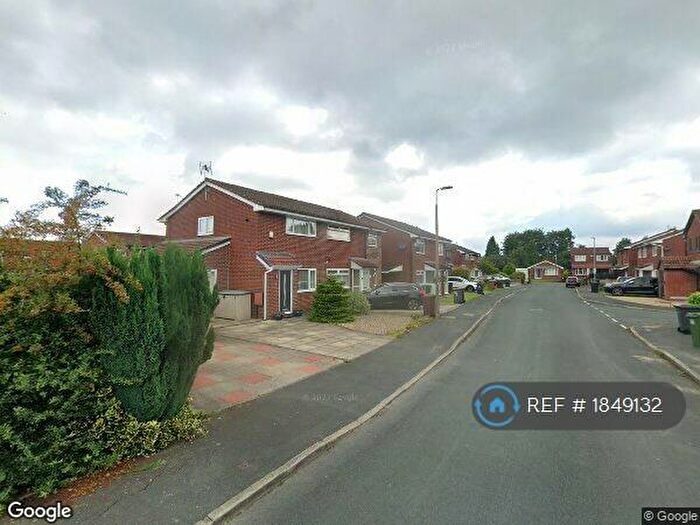 2 Bedroom Semi-Detached House To Rent In Audenshaw, Audenshaw, Manchester, M34