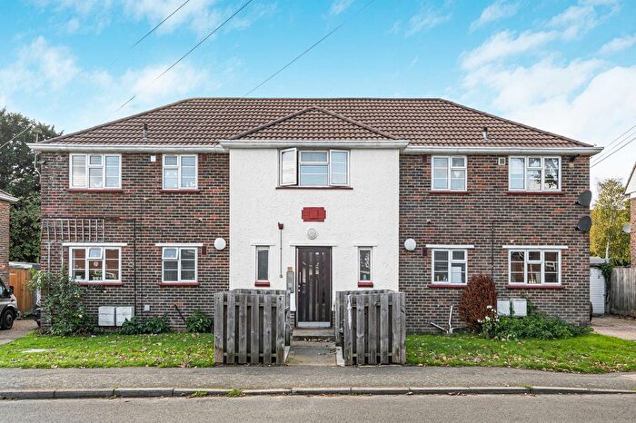 1 Bedroom Flat For Sale In Shrubland Road, Banstead, SM7