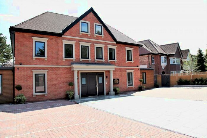 2 Bedroom Flat To Rent In Miramar Lodge, Tenterden Grove, Hendon, NW4