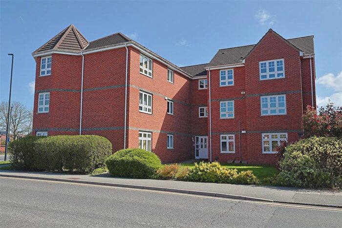 2 Bedroom Flat To Rent In Oxford Close, Longbenton, Newcastle Upon Tyne, NE12