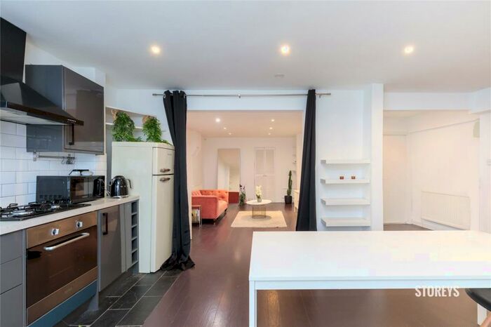 1 Bedroom Duplex To Rent In Albion Parade, Hackney, Stoke Newington, N16