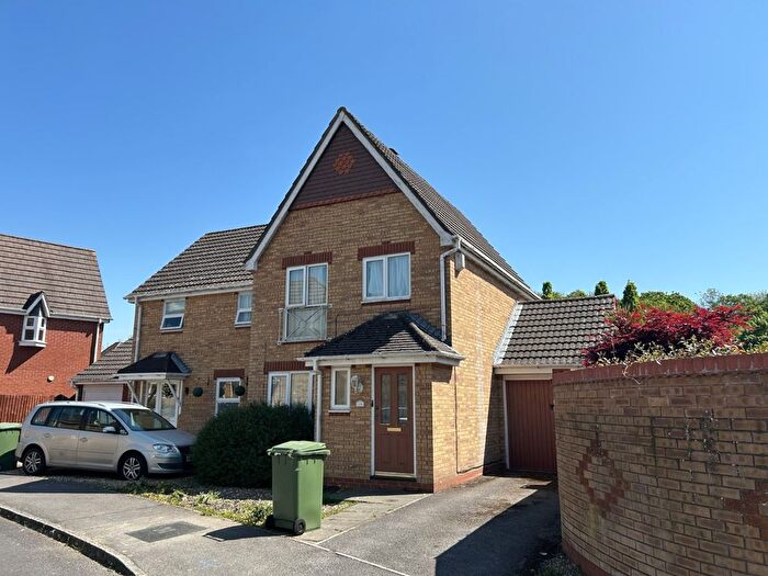 3 Bedroom Semi-Detached House To Rent In Coriander Way, Whiteley, Hampshire, PO15