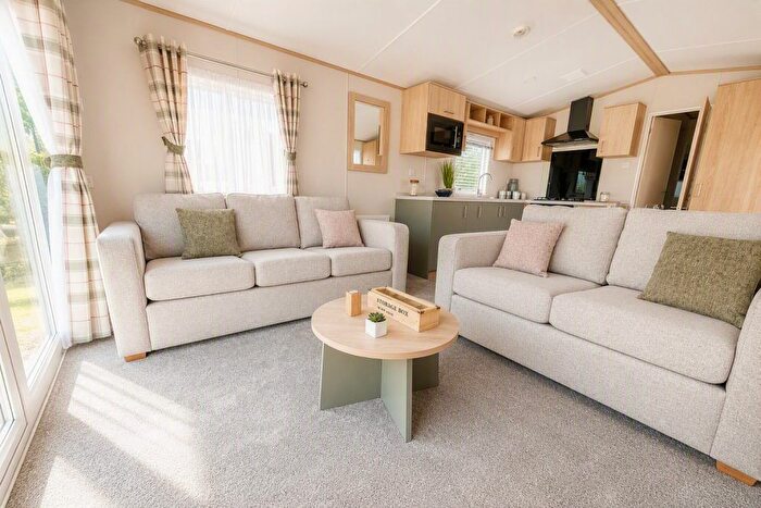 3 Bedroom Park Home For Sale In West Witton, Leyburn, DL8