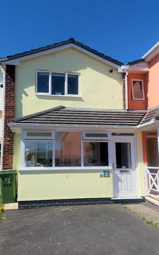 2 Bedroom Terraced House For Sale In B Plas Edwards, Tywyn, Gwynedd, LL36