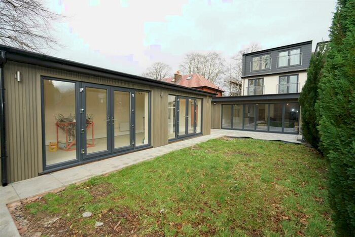 4 Bedroom Semi-Detached House To Rent In Regent Road, Lostock, Bolton, BL6