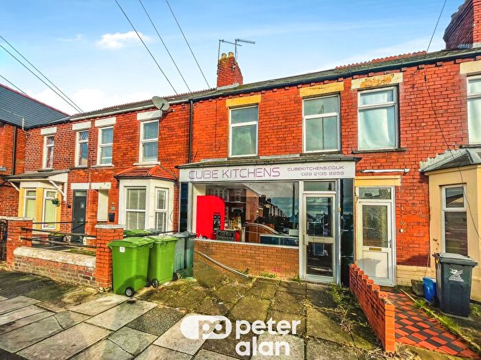 2 Bedroom Flat To Rent In Pantbach Road, Birchgrove, Cardiff, CF14