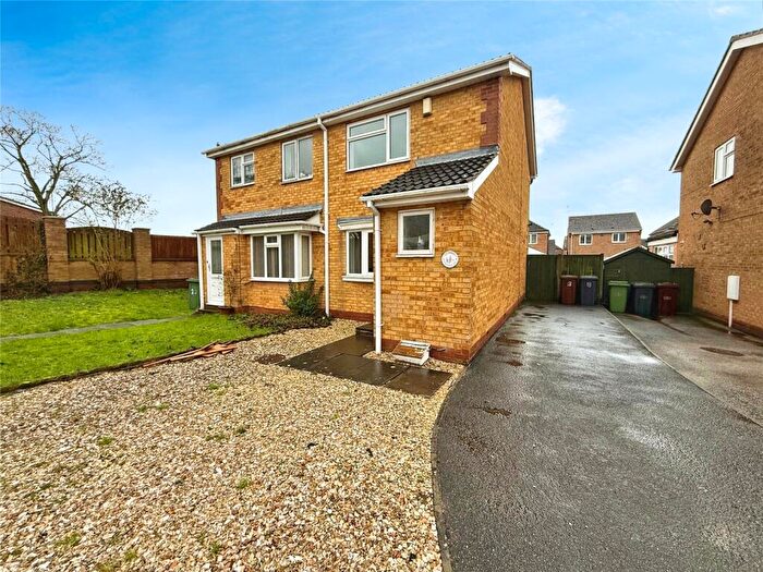 2 Bedroom Semi Detached House For Sale In Foxglove Way, Lincoln, Lincolnshire, LN5