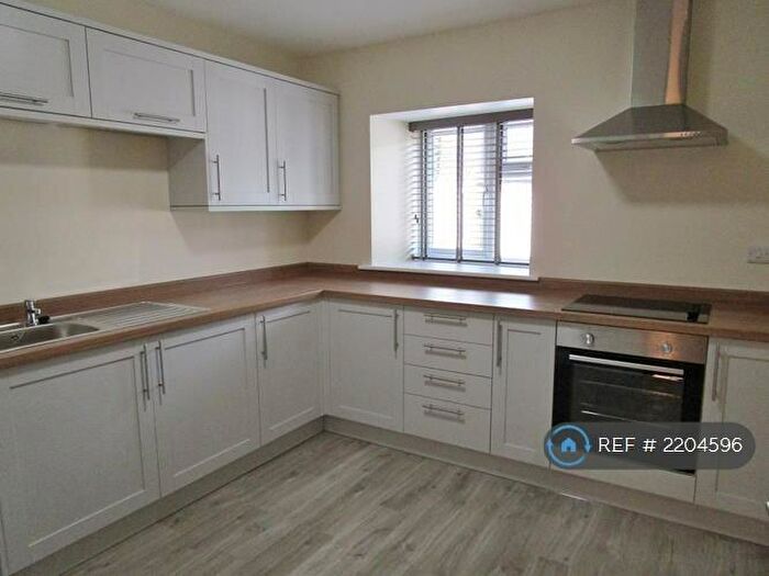1 Bedroom Flat To Rent In Beaufort Street, Brynmawr, Ebbw Vale, NP23