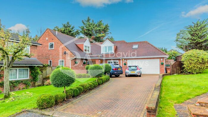 6 Bedroom Detached House To Rent In Acorn Lane, Cuffley, Potters Bar, EN6