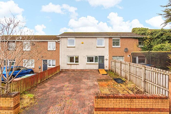 4 Bedroom Terraced House For Sale In Deanswood Park, Deans, EH54