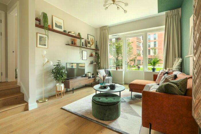 2 Bedroom Flat To Rent In Zinc Street, London, E15