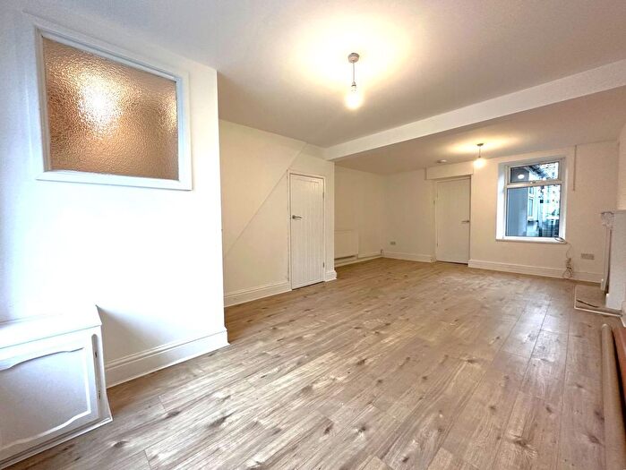 2 Bedroom Terraced House To Rent In Duffryn Street, Mountain Ash, CF45