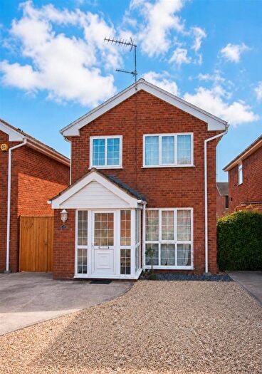 3 Bedroom Detached House For Sale In Conway Close, Saltney, Chester, CH4