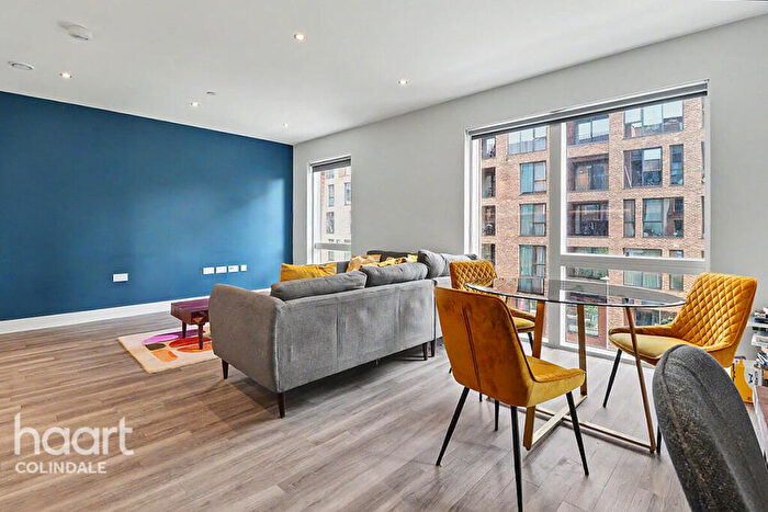 1 Bedroom Flat For Sale In Jasmin House, Lismore Boulevard, NW9