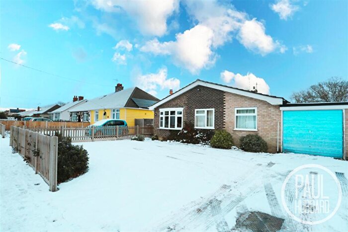 3 Bedroom Detached Bungalow For Sale In Long Road, Lowestoft, NR33