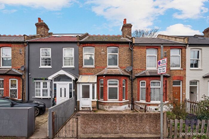 2 Bedroom Terraced House To Rent In London Road, Morden, SM4