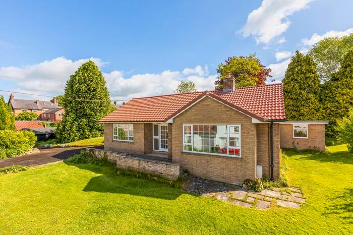 3 Bedroom Detached Bungalow For Sale In Gale Lane, Nawton, York, YO62