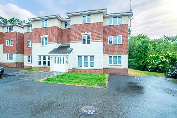 2 Bedroom Flat For Sale In Woodhouse Close, Rhodesia, Worksop, S80