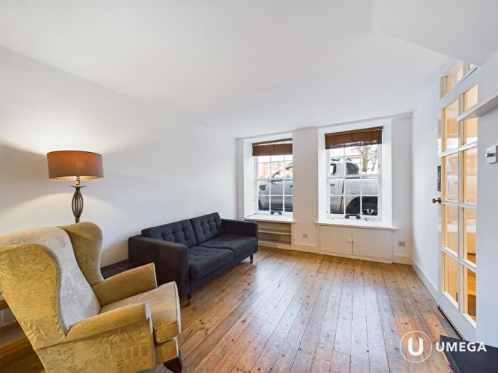 1 Bedroom Apartment To Rent In Dean Street, Stockbridge, Edinburgh, EH4