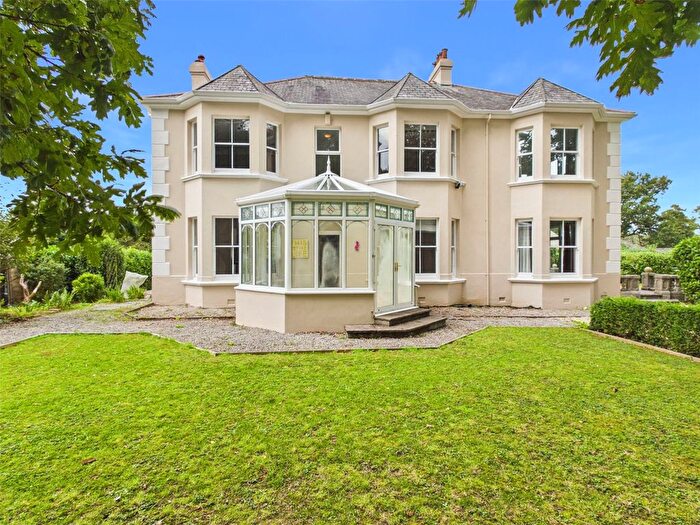 5 Bedroom Detached House For Sale In Moorland Close, Yelverton, Devon, PL20
