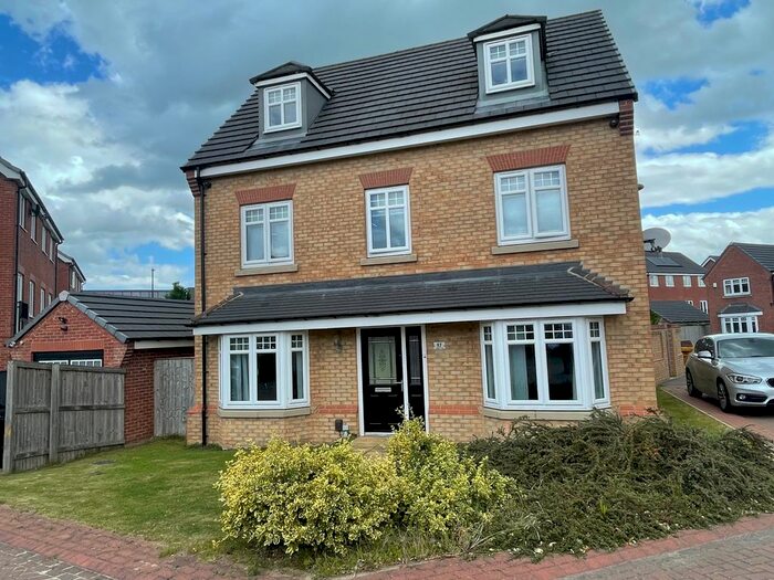 5 Bedroom Detached House To Rent In Bradfield Way, Waverley, Rotherham, S60