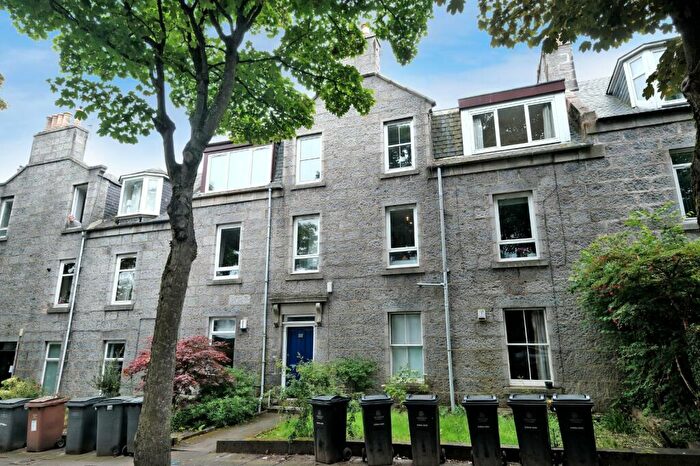 2 Bedroom Flat To Rent In Thomson Street, Tfl, Rosemount, Aberdeen, AB25