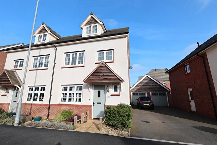 4 Bedroom Semi Detached House For Sale In Alexander Road, Frenchay, Bristol, BS16
