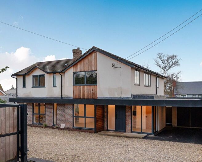 4 Bedroom Detached House For Sale In Cupernham Lane, Romsey, Hampshire, SO51