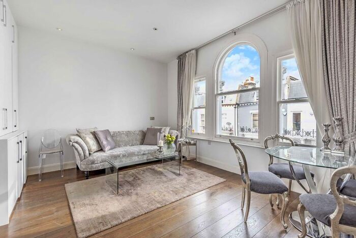 1 Bedroom Flat To Rent In Dawes Road, London, SW6