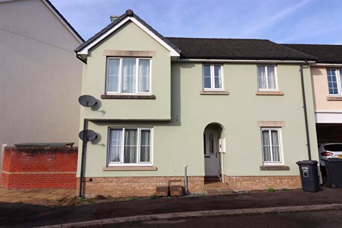 2 Bedroom Apartment For Sale In Westaway Heights, Pilton, Barnstaple, EX31