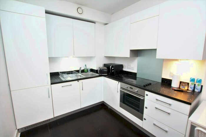 2 Bedroom Flat To Rent In Stroudley Road, Brighton, BN1