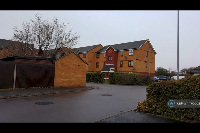 1 Bedroom Flat To Rent In Sherfield Close, New Malden, KT3