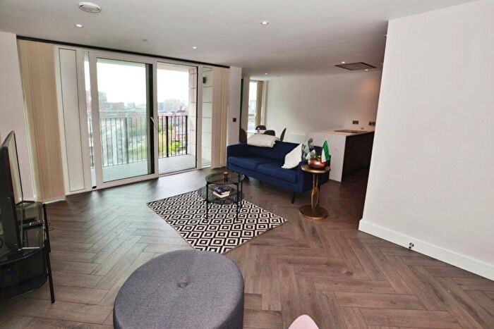 2 Bedroom Flat To Rent In Castle Wharf, A Chester Road, Deansgate, Manchester, M15