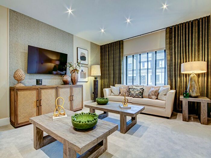 5 Bedroom Detached House For Sale In "The Herriot" At Craigton Drive, Bishopton, PA7