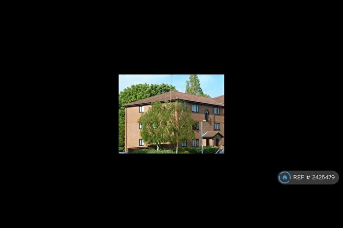 1 Bedroom Flat To Rent In Winston Close, Greenhithe, DA9