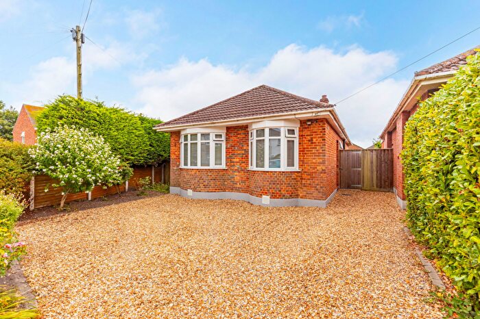 3 Bedroom Detached Bungalow For Sale In Endfield Road, Christchurch, BH23