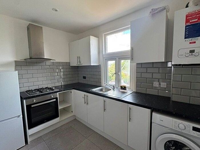 2 Bedroom Flat To Rent In Peel Road, Wembley, HA9