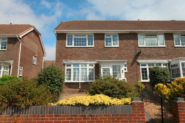 3 Bedroom Semi-Detached House To Rent In Ticonderoga Gardens, Woolston, Southampton, SO19