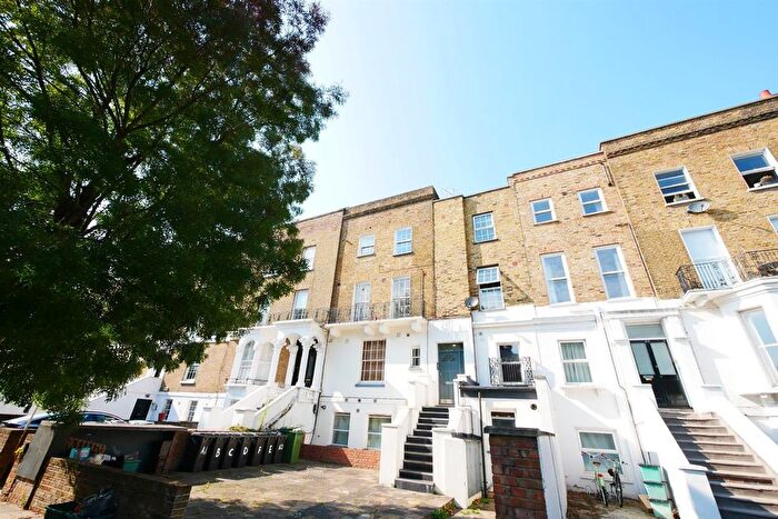 1 Bedroom Flat To Rent In Hanley Road, Finsbury Park, N4