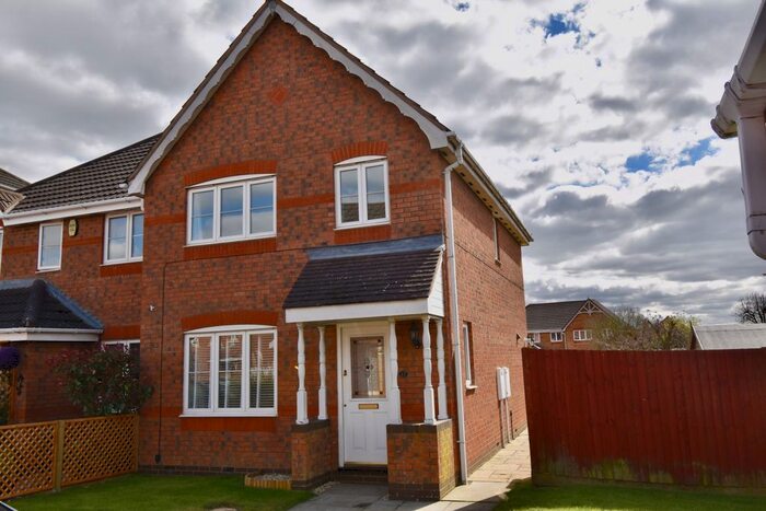 3 Bedroom Semi-Detached House To Rent In Scully Close, Wootton, Northampton, NN4